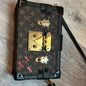 PETITE MALLE Louis Vuitton